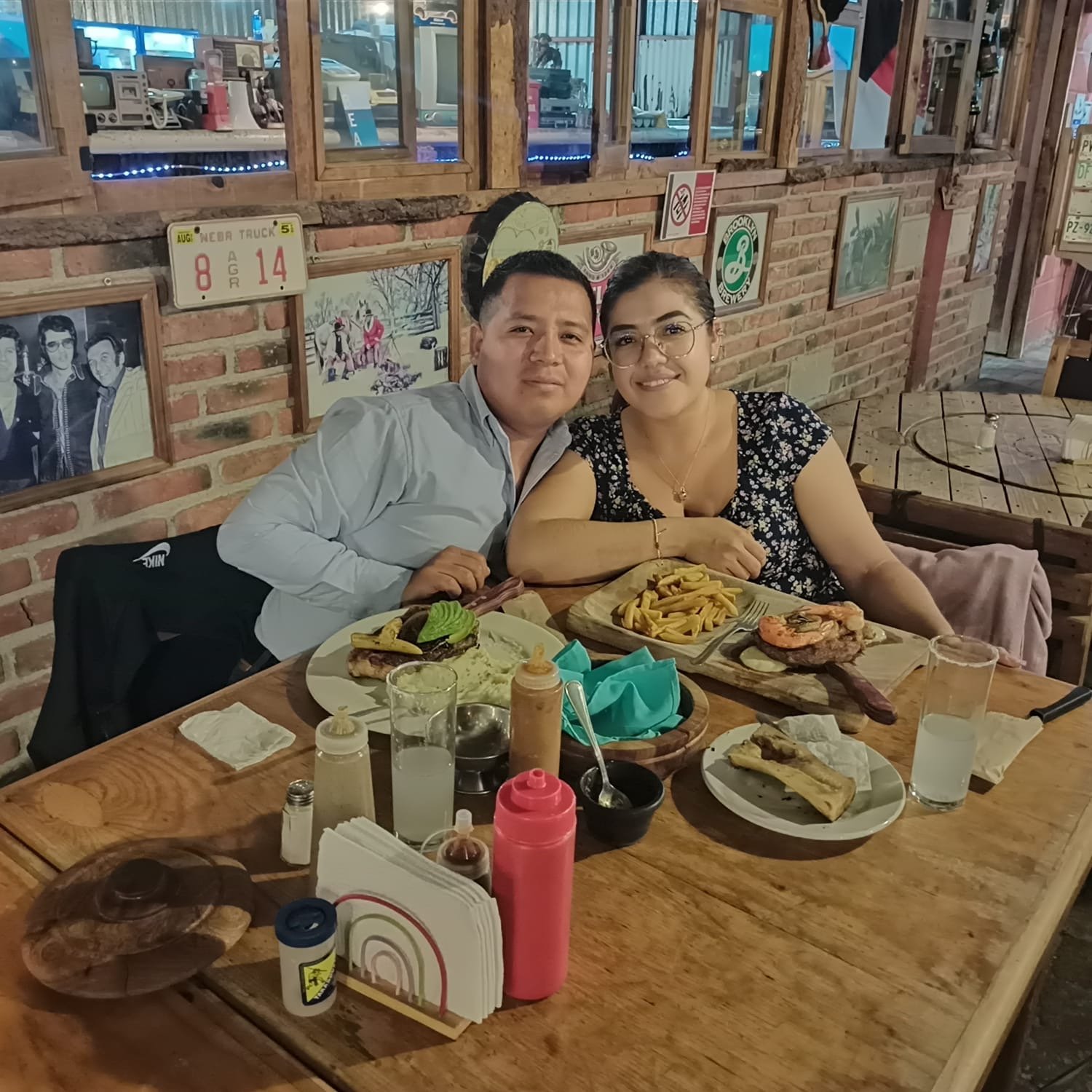 Ana Dabri y Raymundo